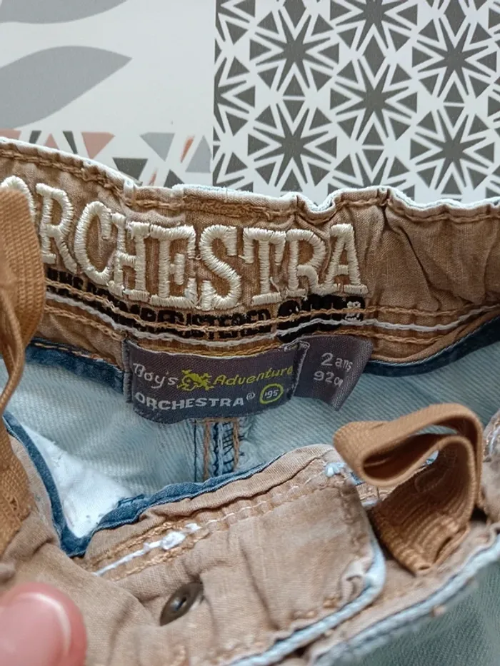 Short jean taille ajustable par boutons à l' intérieur taille 2ans - photo numéro 2