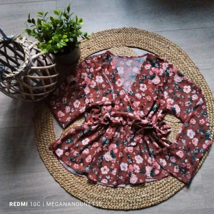 🌹 Blouse Portefeuille Fleurie Rouge bordeaux - Taille 38 🌹