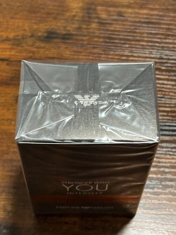 Neuf avec étiquette·Emporio Armani - photo numéro 5