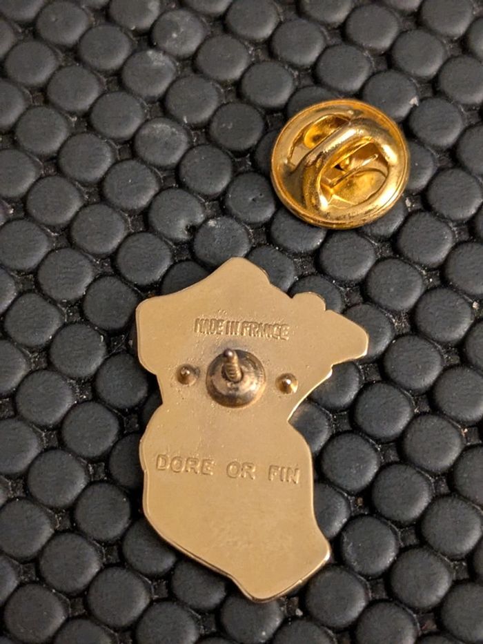 Rare Pin's politique Lepen Vite doré à l'or fin France - photo numéro 2
