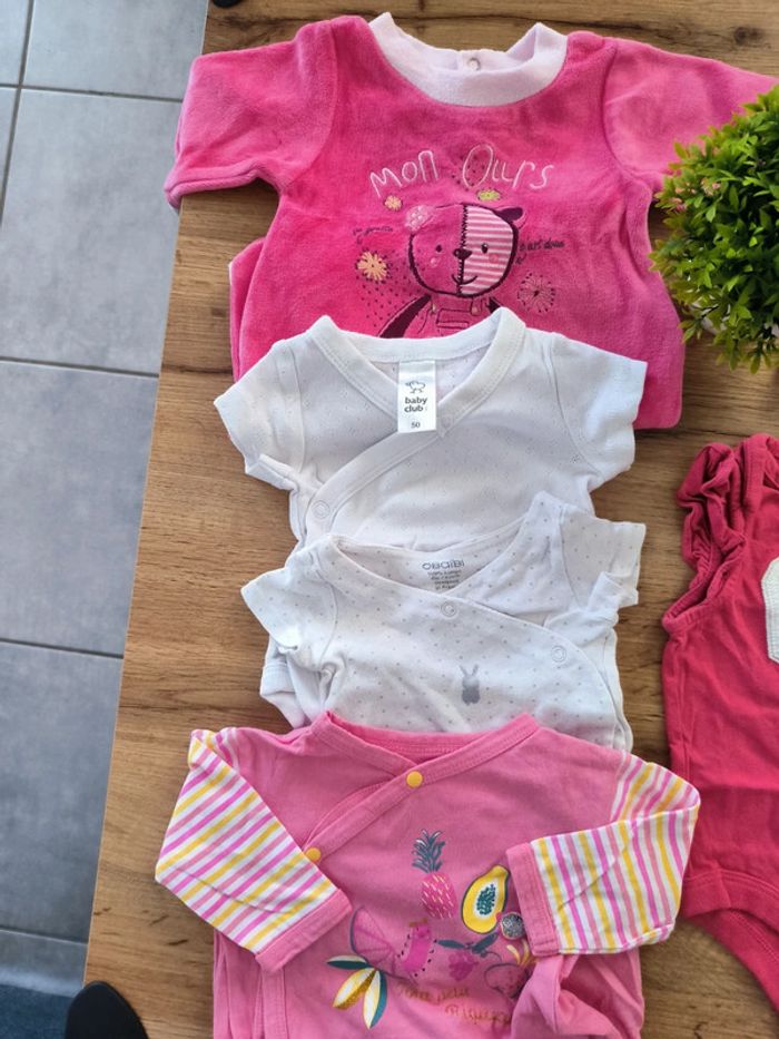 Lot vêtements bébé fille - photo numéro 2