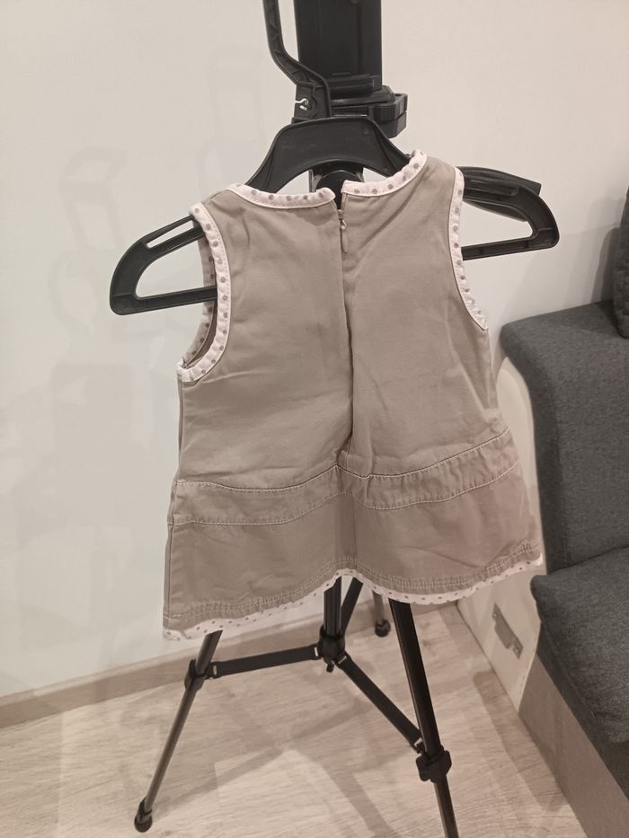 Robe 6 mois sans marque - photo numéro 2