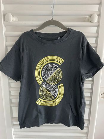 Tee-shirt orchestra neuf 8 ans