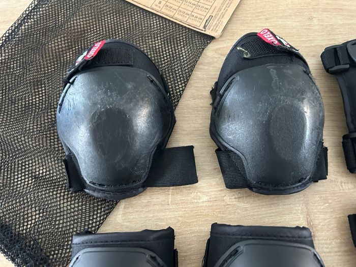 Protection genoux coudes poignets XXS - photo numéro 3