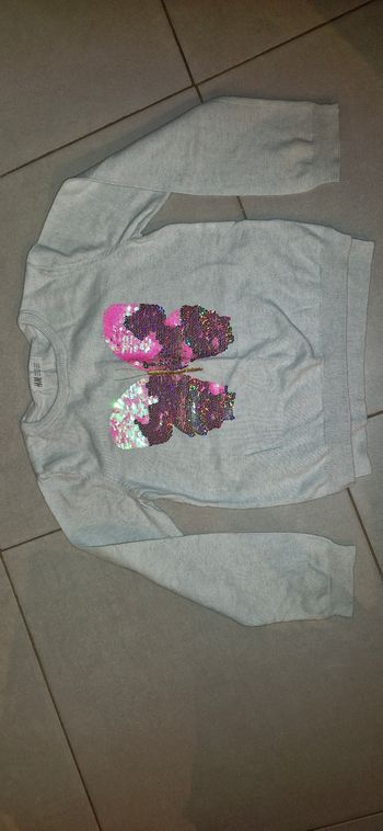 Pull sequins réversibles