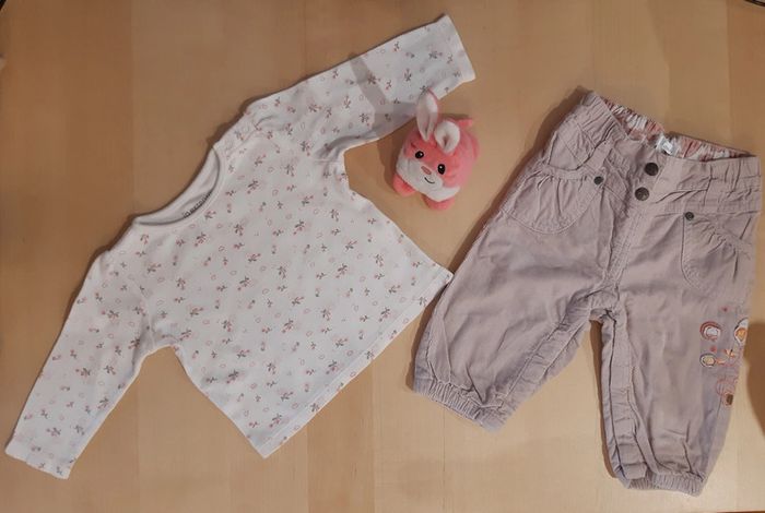 Ensemble pantalon +t-shirt 6 mois