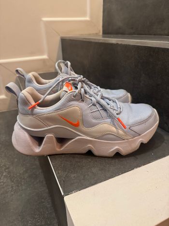 Baskets Nike pointure 39 -30€