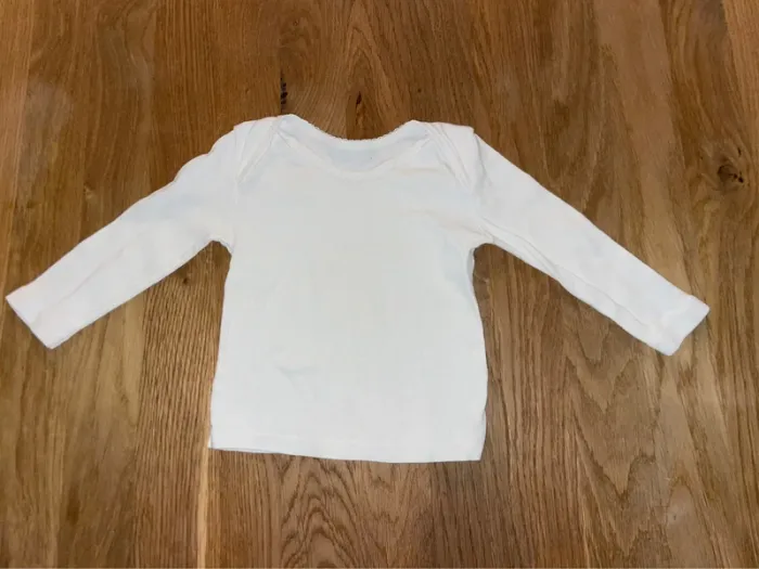 Lot t-shirt 6 mois - photo numéro 5