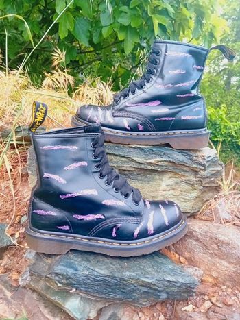 Dr. Martens noir custom zébra 🦓 paillettes violettes 39