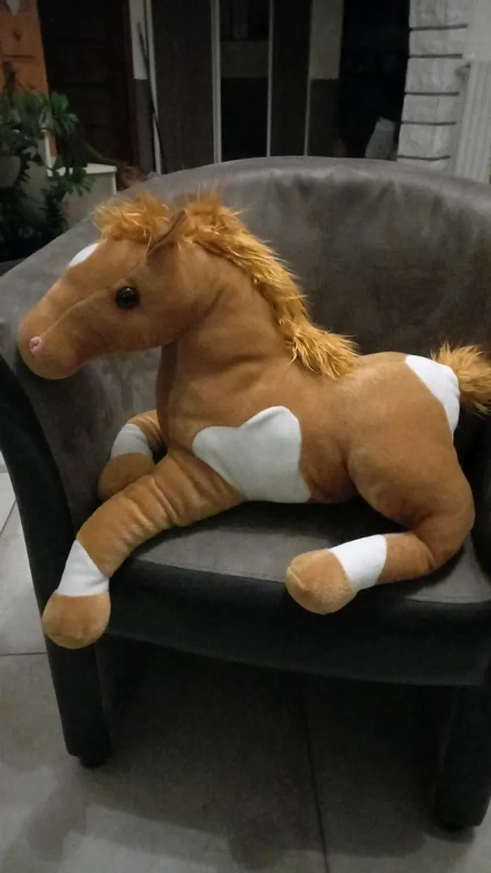 Cheval peluche - photo numéro 2