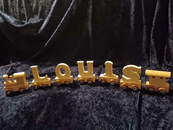 Lettres en bois petit train - photo numéro 2