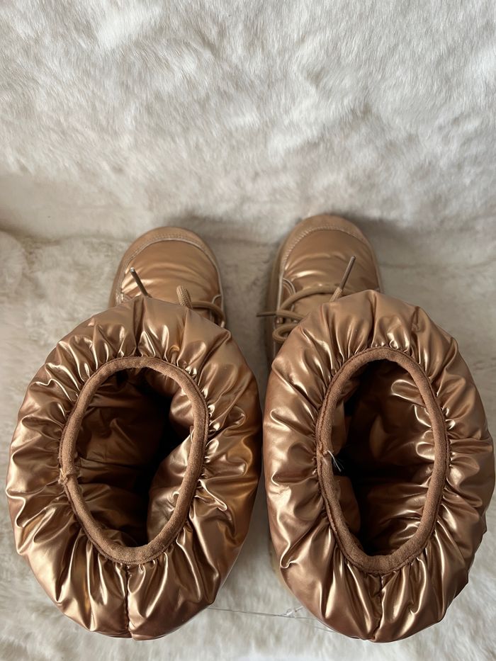 Après ski, bottines dorés pointure 40 - photo numéro 4