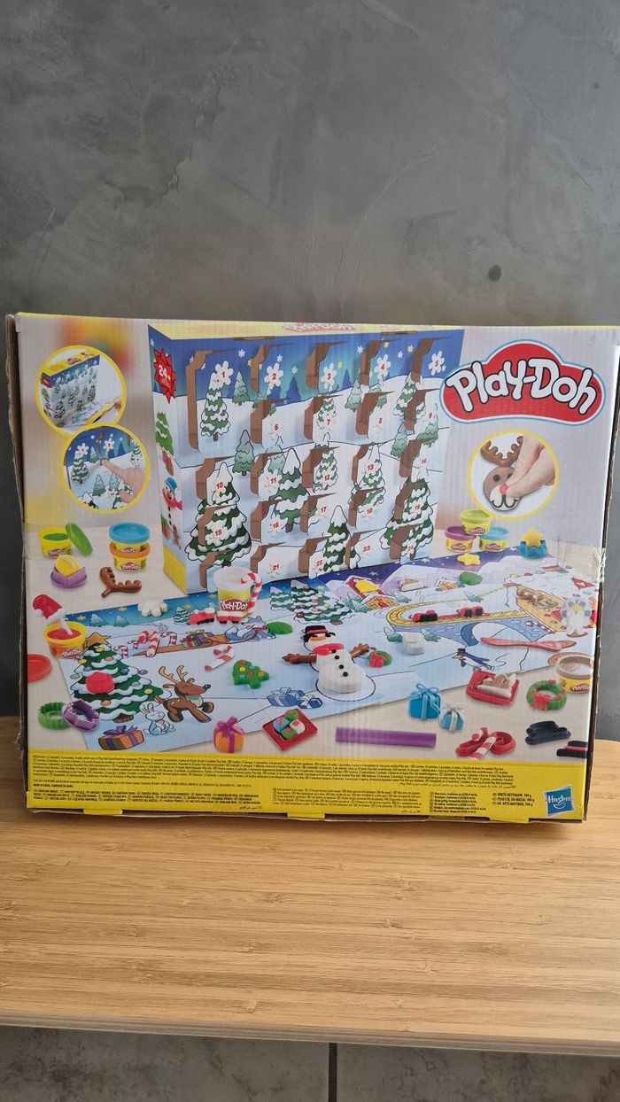 Calendrier de l'avent Play-Doh pâtes à modeler - photo numéro 2
