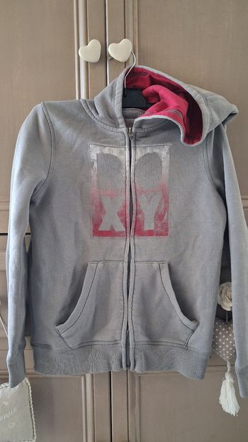 Veste zippé a capuche rose grise roxy taille 10 ans