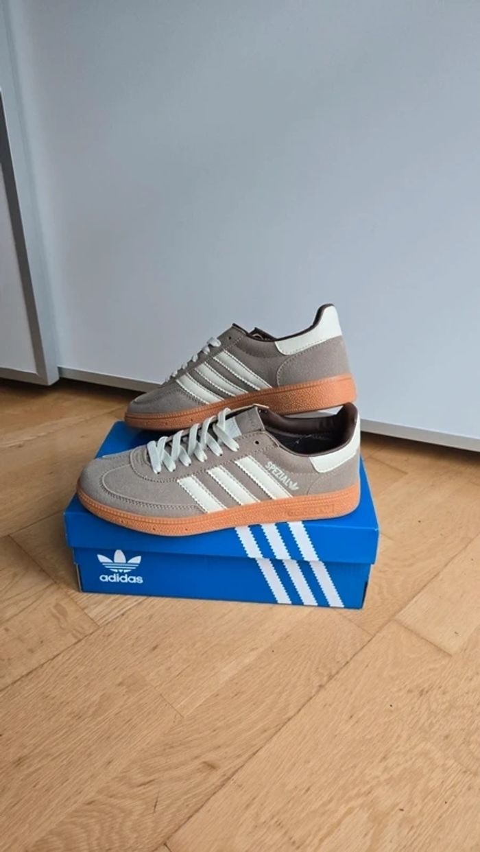 Adidas Handball Spezlal 37