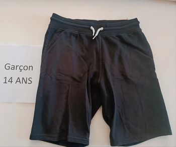 Short H&M 13/14 ans