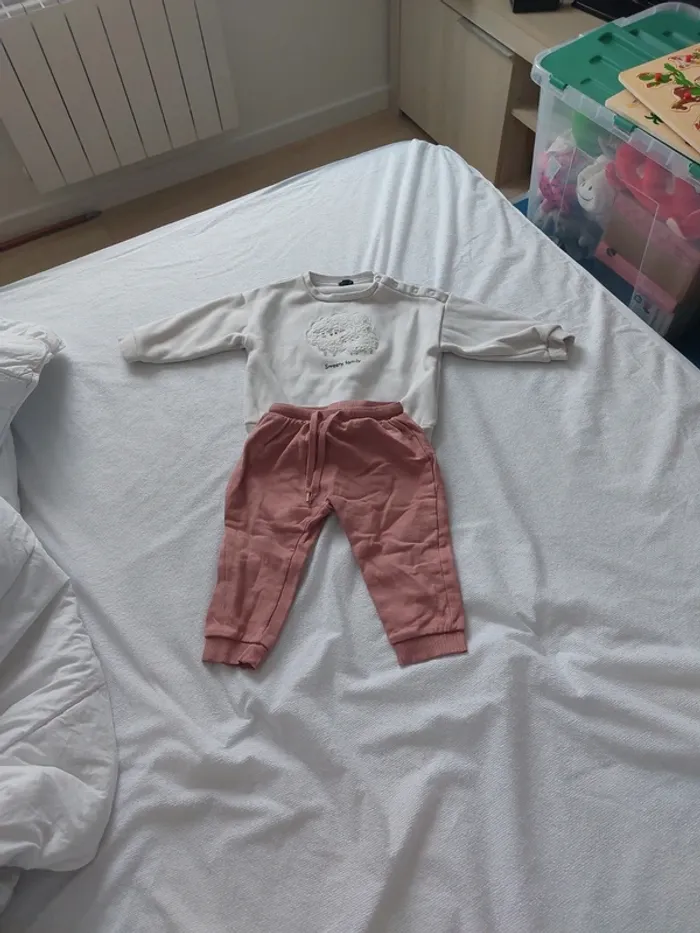 Ensemble fille 24mois