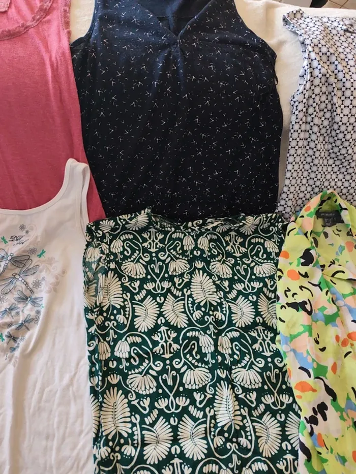 Lots t shirt - photo numéro 4