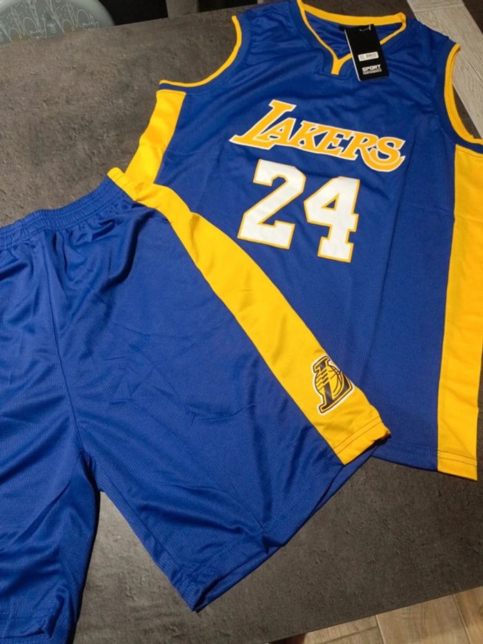 Tenue NBA Los Angeles Lakers Kobe Bryant violet et jaune txl