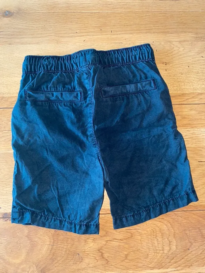 Short 5 ans - photo numéro 2