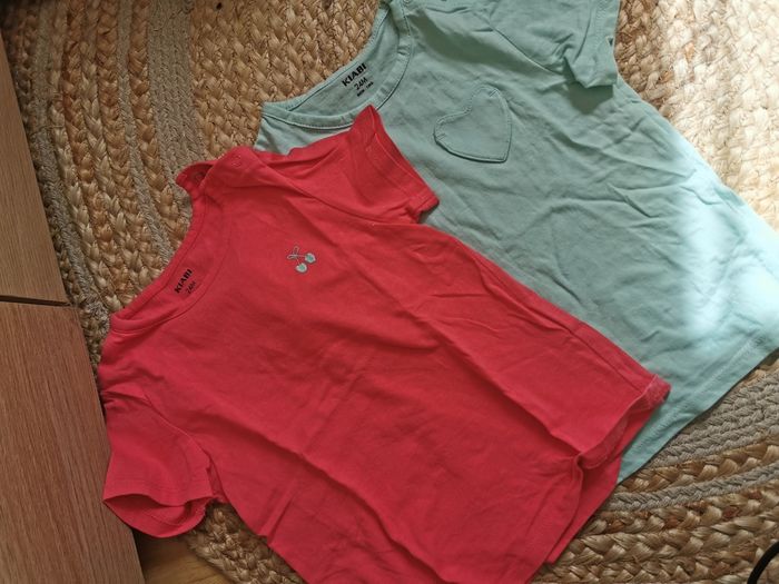 Lot 2 t-shirts - photo numéro 1