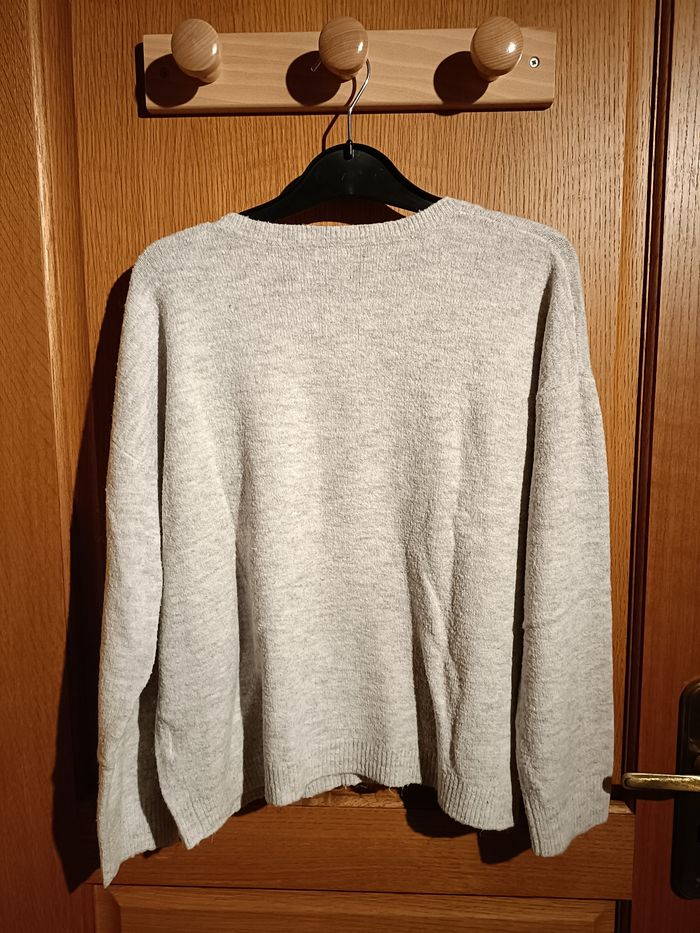 Pull gris clair - photo numéro 3