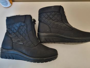 Bottines fourrées 37
