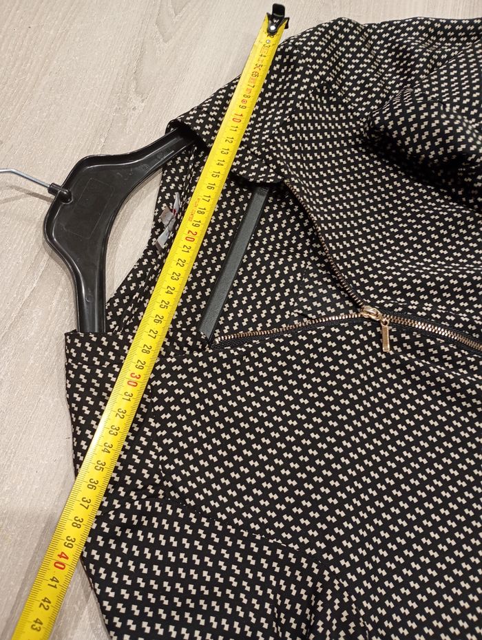 Chemisier fluide à motifs - GDM (Taille 38)
- photo numéro 6