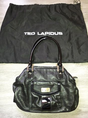 sac à main en cuir Ted Lapidus avec sa pochette