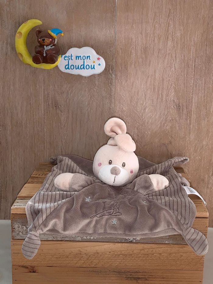 NIC28 Doudou lapin 🐰 nicotoy