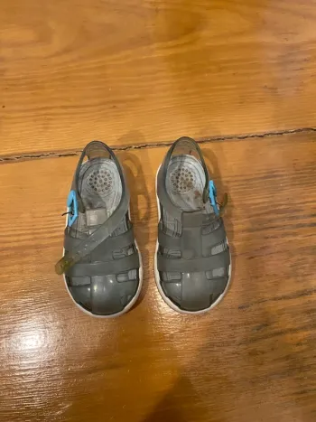 Sandalette pour l’eau 22
