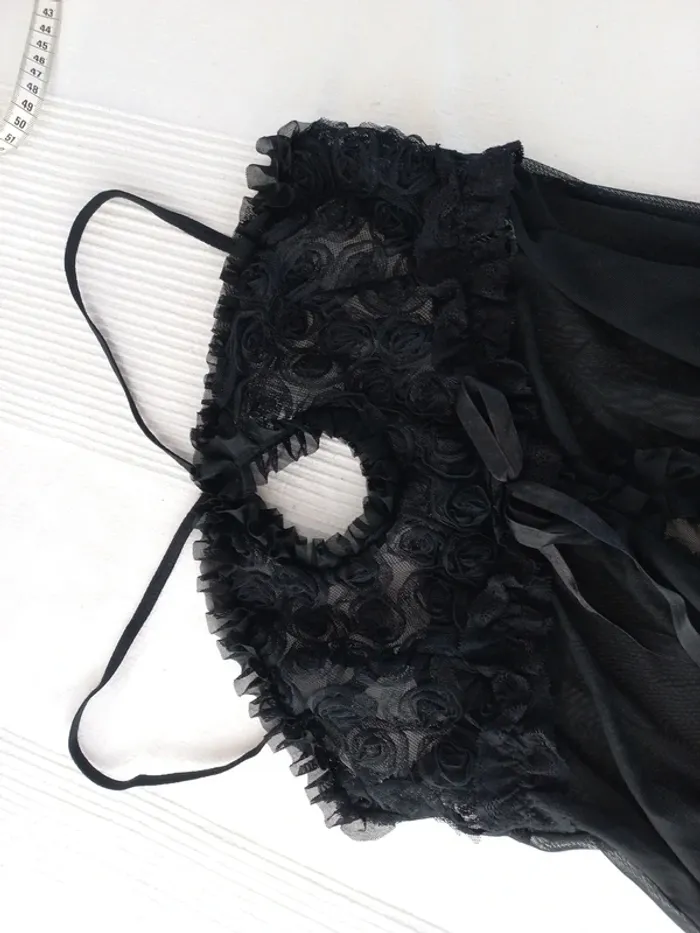 Nuisette en tulle et dentelle taille L - photo numéro 9