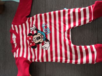 Lot pyjama naissance jamais porter