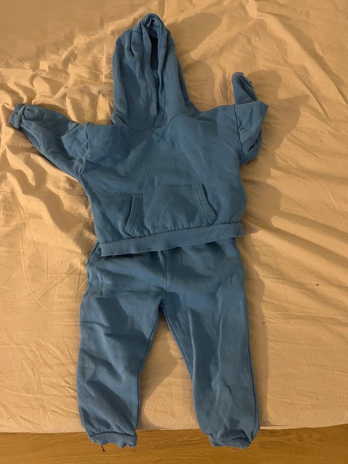 Lot de vêtements - photo numéro 3