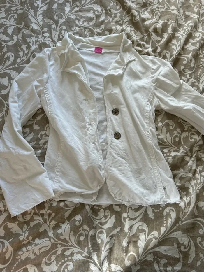 Veste des petits hauts taille trois blanche