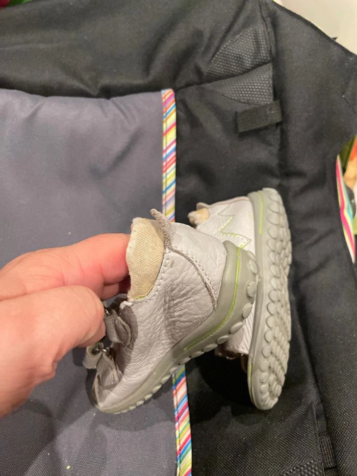 Chaussures primigi 22 bébé - photo numéro 7