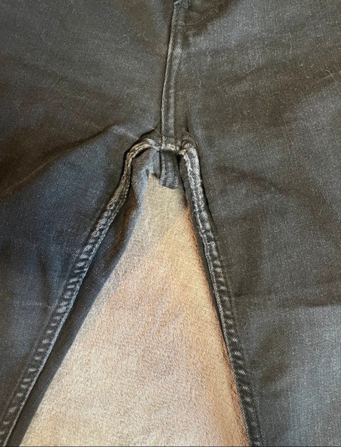 jean skinny noir, taille haute, T38, Bershka 🖤 - photo numéro 3