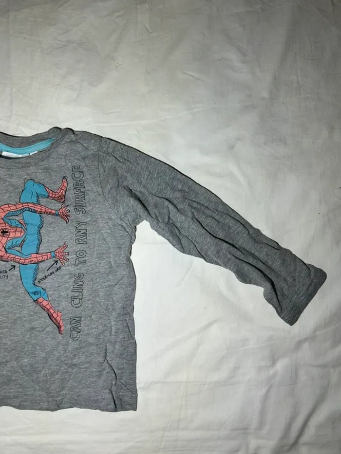 Pull enfants Marvel spider man - photo numéro 2
