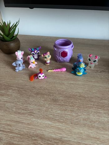 9 figurines magic mixies chaudron magique