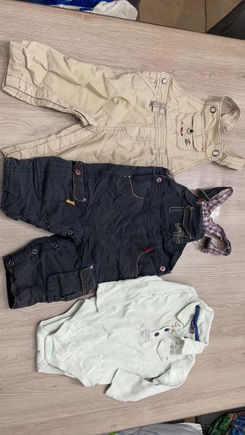 Lot de 4 vêtements Sergent Majors en 9 mois