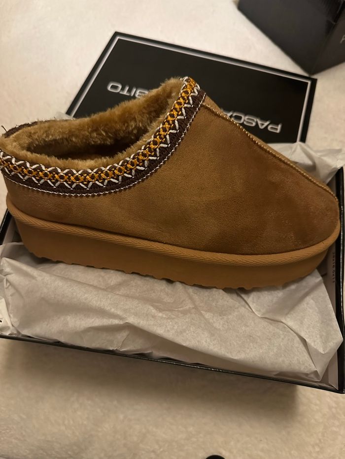 Chausson pantoufles Pascal Morabito Paris femme - photo numéro 2