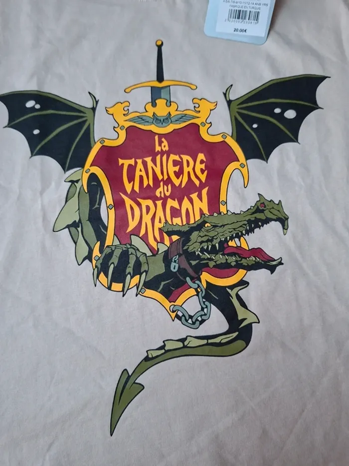 T-shirt Disney enfant 4 ans NEUF – La Tanière du Dragon – Disneyland Paris - photo numéro 2