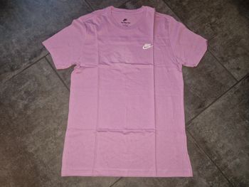 T shirt Nike taille M comme NEUF