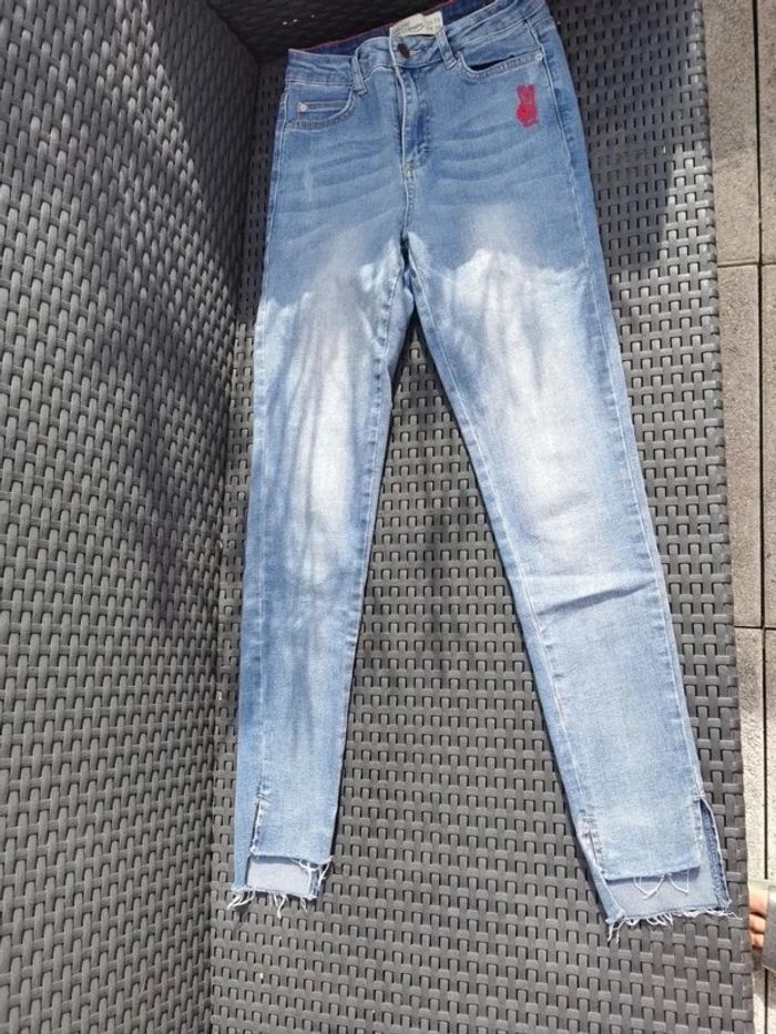 Jean taille haute Jennifer taille 34 neuf