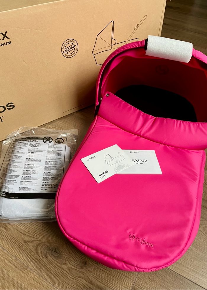 Nacelle mios cot mystik pink jamais utilisé cybex