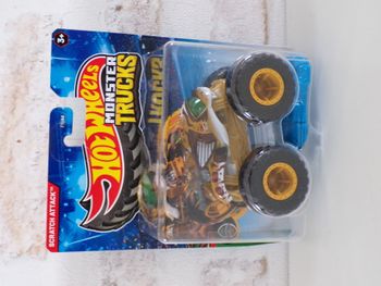 Monster trucks - Hot Wheels - Scratch Attack (J24)