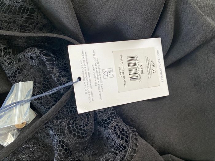 Top noir dentelle Freeman porter taille XL - photo numéro 5