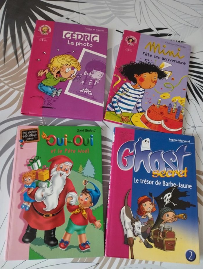 Lot de 4 livres bibliothèque rose