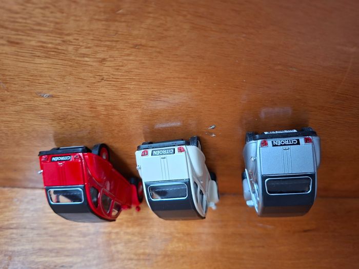 Lot de 3 x Citroën 2cv SOFT-TOP - photo numéro 2