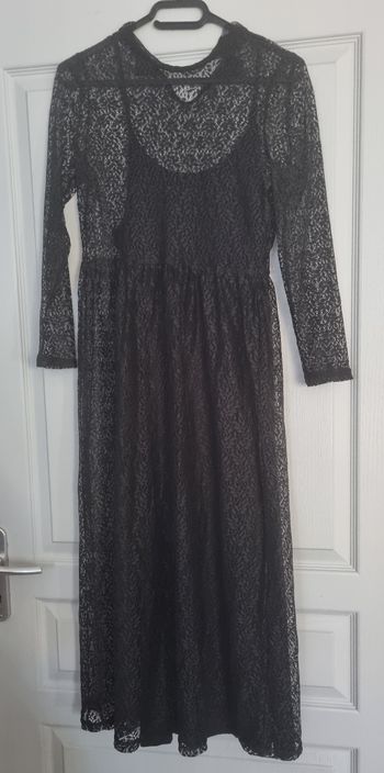 Robe Noir En Dentelle, School Rag